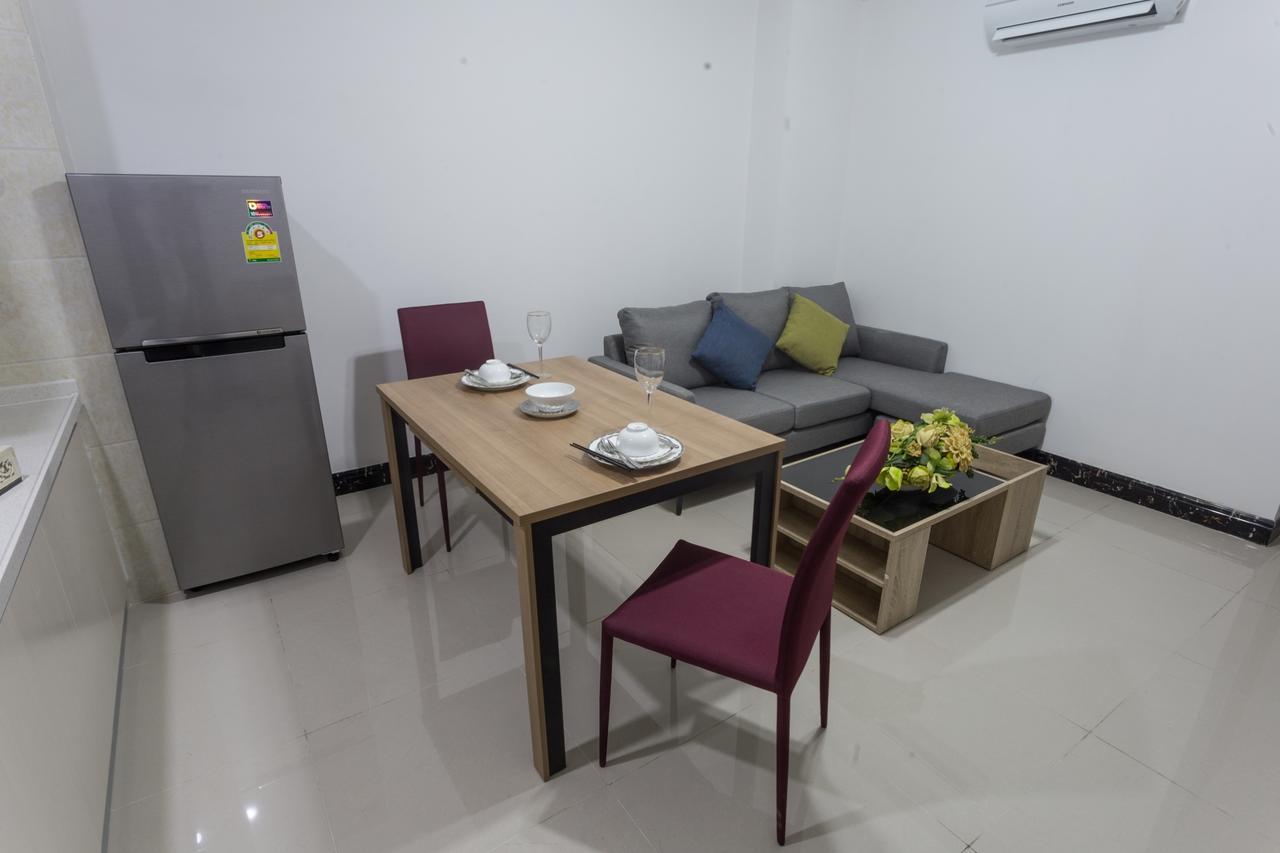 钻石名邸 Diamond One Hotel And Serviced Apartment Phnom-Penh Buitenkant foto