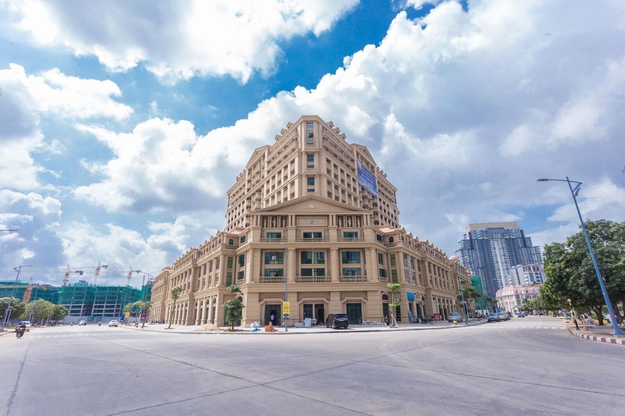 钻石名邸 Diamond One Hotel And Serviced Apartment Phnom-Penh Buitenkant foto
